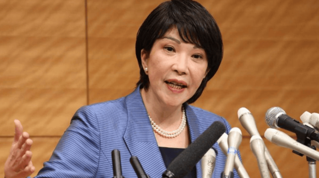 中方没给祝福,高市早苗意识到不对劲,对中日关系轻拿轻放了起来